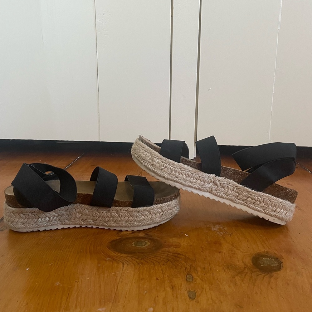 Esprit Allison Flatform Sandals - Picture 7 of 7